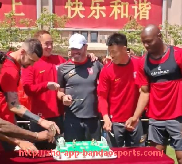 半岛体育app-世俱杯最佳球员评分盘点:MVP选拔标准全解析